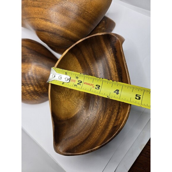 Vintage Monkey Pod Hardwood Hawaii Hand Carved Bowl Leaf 1950s Pair - Picture 8 of 10